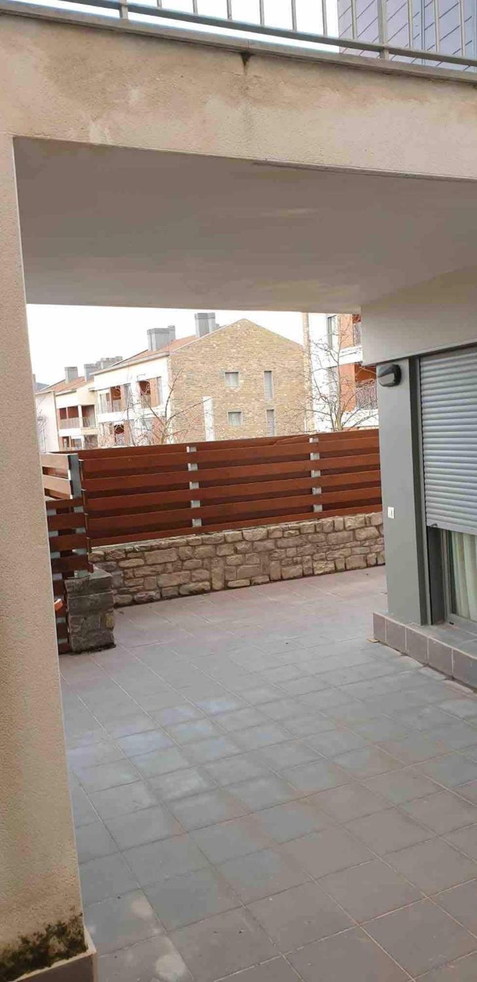 Chalet Adosado Entero, Bbq Y Piscina Comunitaria Sabinanigo Luaran gambar